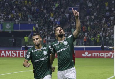 Palmeiras vence em casa na libertadores, mas não convence