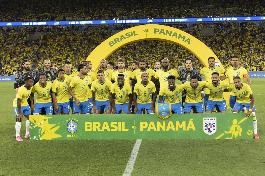 Chuva de gols no Maracanã e Brasil goleia Panamá