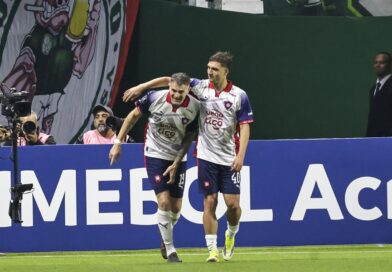 Cerro Porteño vence e Palmeiras coloca classificação em risco