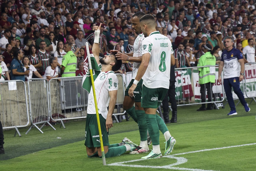 Palmeiras vence o Fluminense fora de casa e abre vantagem na semifinal da Libertadores